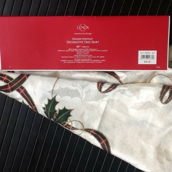 brand new Lenox Christmas Holiday Nouveau Damask approx. 60" Round Tree Skirt - Picture 3 of 12